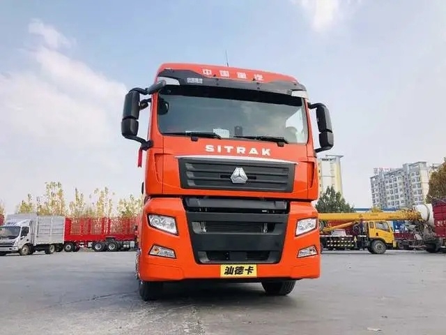 Sinotruk sells 14,000 heavy trucks a month all over the world