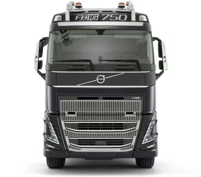 Volvo's new FH16 heavy truck 700 horsepower 4X2 tractor