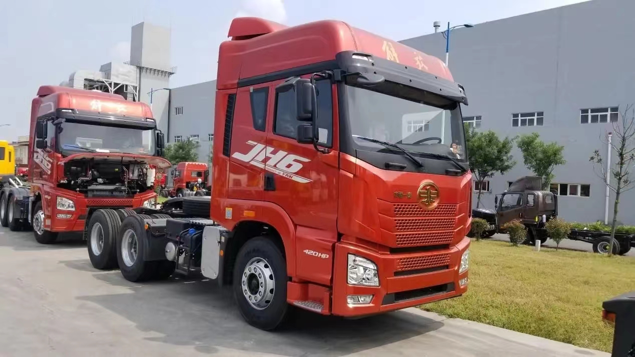 Qingdao FAW JH6 heavy truck pilot version 550 horsepower 6X4 AMT automatic transmission tractor