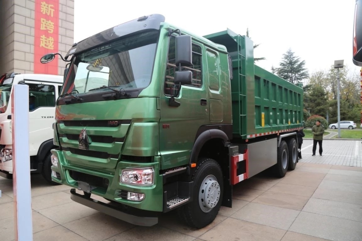 SINOTRUK HOWO T7H Heavy Truck 480 HP 8X4 8.5m Dump Truck
