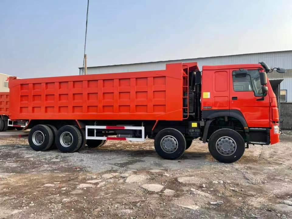 SINOTRUK Haohan N7G 440 HP 8X4 7.6m dump truck 