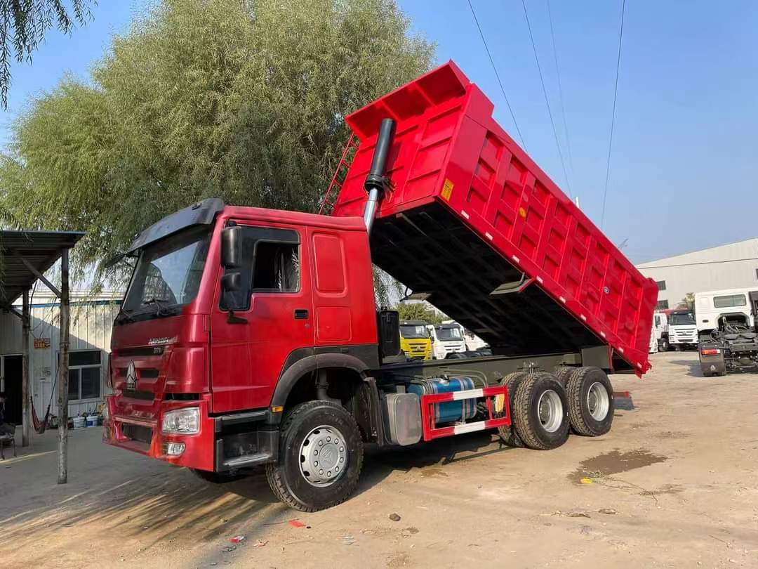 SITRAK G7H heavy truck 400 horsepower 6X4 6 meter dump truck