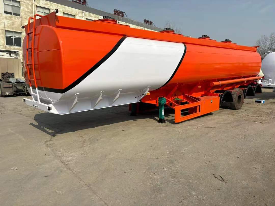 25m3 tank-type semi-trailer for transporting oxidizing materials