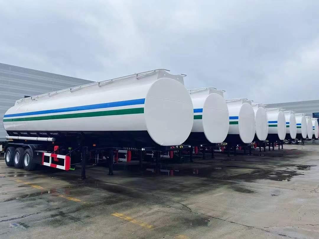 44.5 cubic meter aluminum alloy oil semi-trailer