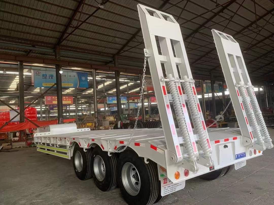 13-meter straight beam flatbed transport semi-trailer