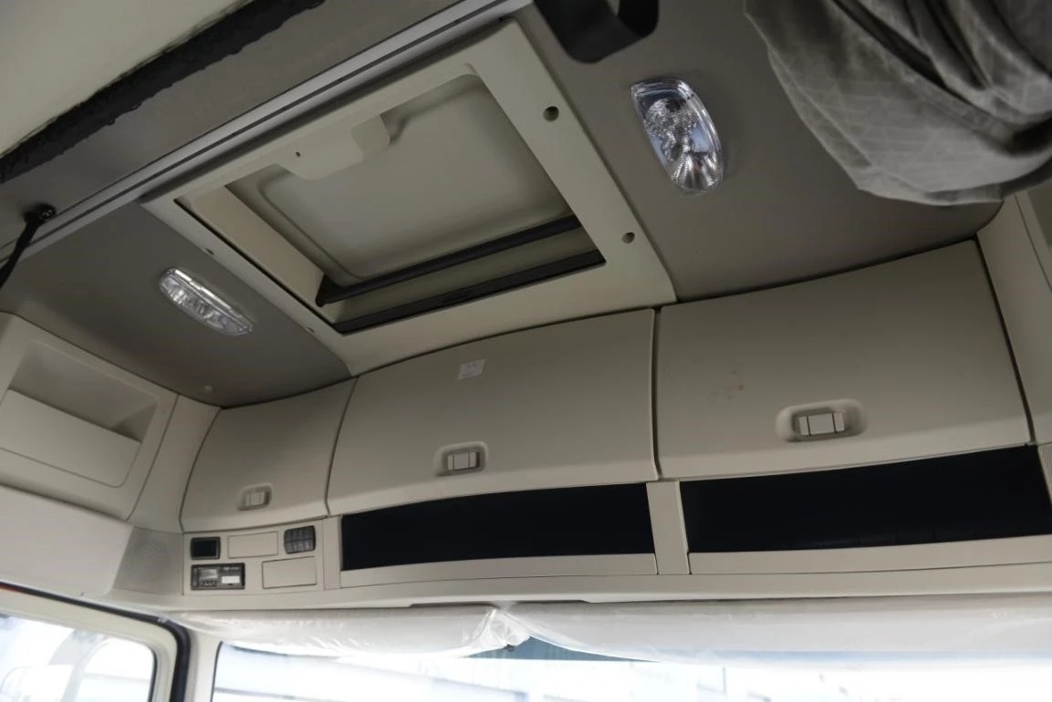 Foton Auman EST Star Edition 520HP 6X4 AMT Automatic Transmission Tractor Truck 