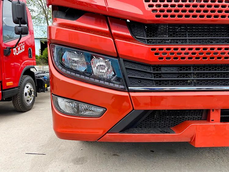 Qingdao FAW JH5 heavy truck 460 horsepower 6X4 tractor 