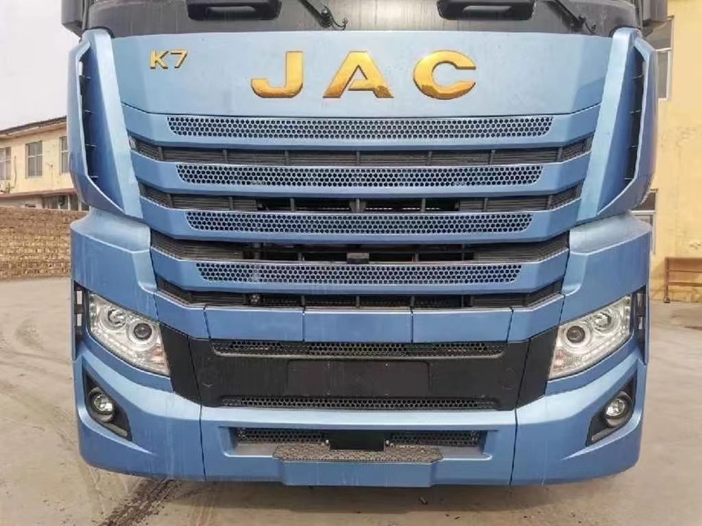 JAC K7 heavy truck 540 horsepower 6X4 automatic tractor