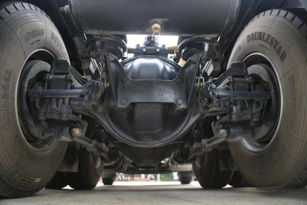 SAIC Hongyan Jieshi H6 New Dynamic Edition 580HP 6X4 AMT Automatic Transmission Tractor Truck