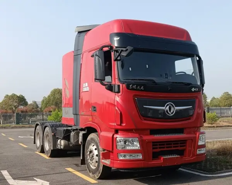 Dongfeng Commercial Vehicle Tianlong KL 6X4 battery-swapping pure electric tractor