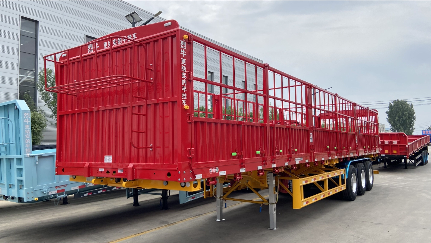 Grille-sided semitrailers manufactured by our factory