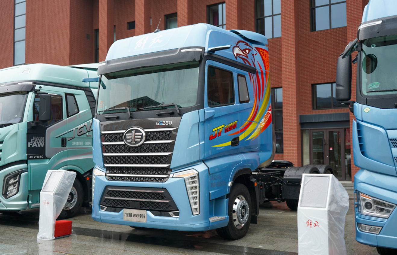 Refrigerated truck ordered by Congo-Brazzaville customer
