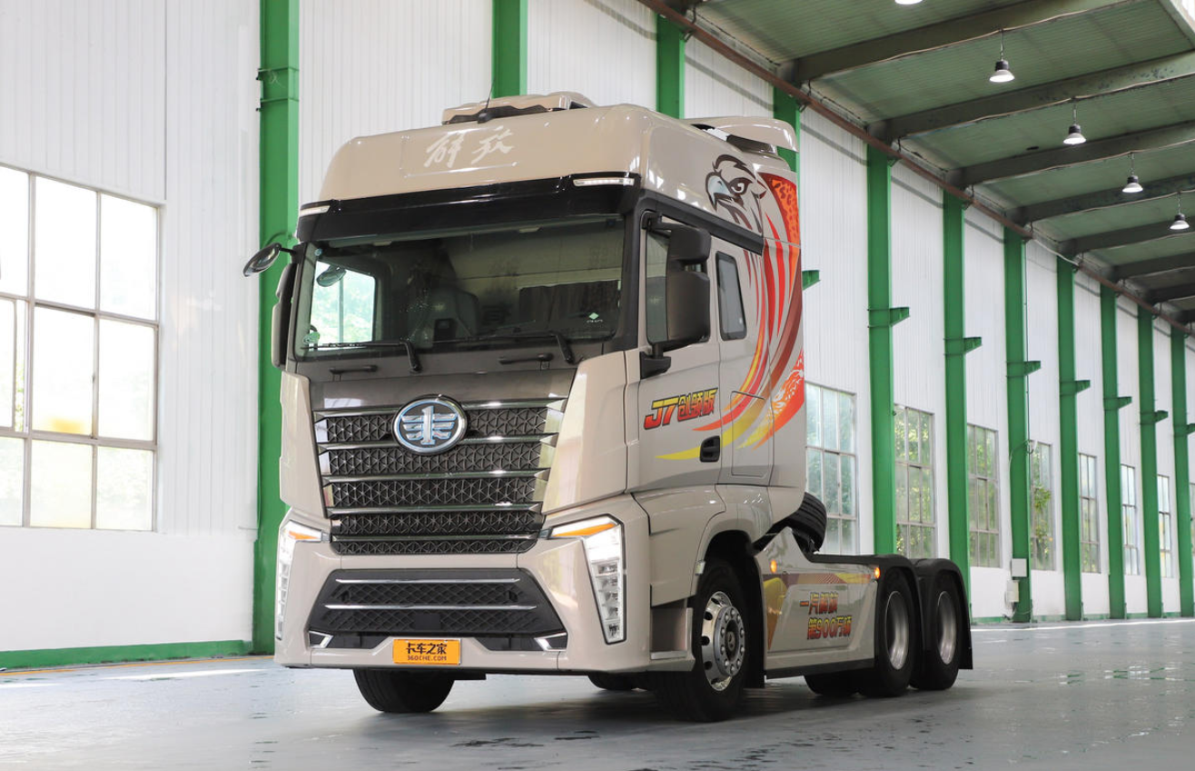Refrigerated truck ordered by Congo-Brazzaville customer