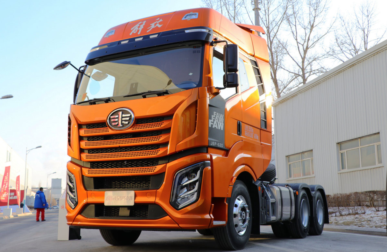Truck Tail - Lifts: A Catalyst for Efficiency in China's Trucking and Logistics Industry